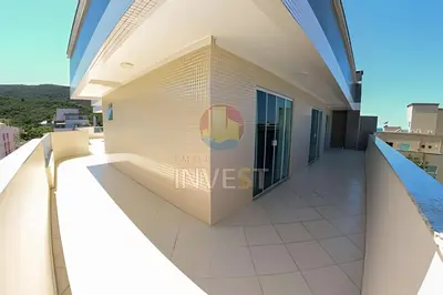 Uma varanda ou terraço em Cobertura com vista mar e excelente localização