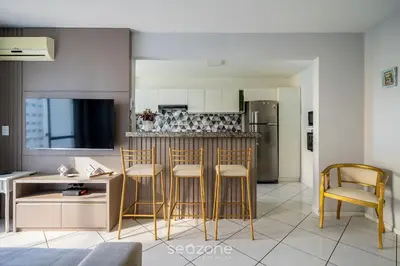 A cozinha ou kitchenette de Apto 2Q 100m da praia em Balneário Camboriú ESD143