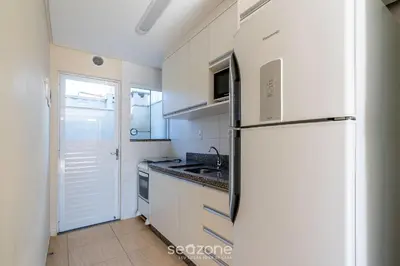 A cozinha ou kitchenette de Casa 2Q c/ churrasq. 600m da praia RVL1183