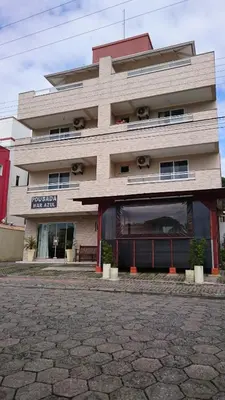 O edifício onde a estalagem está situado