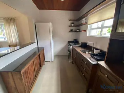A cozinha ou kitchenette de cód 6 · Casa Sofisticada á 50 m do mar