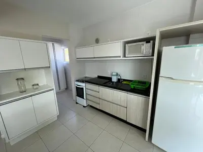 A cozinha ou kitchenette de cód 18 - Cobertura com piscina á 100m do mar