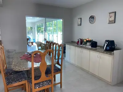 A cozinha ou kitchenette de Cód 7 - Casa espetacular a 150 metros do mar