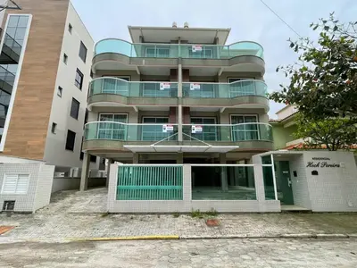 O edifício onde o apartamento está situado