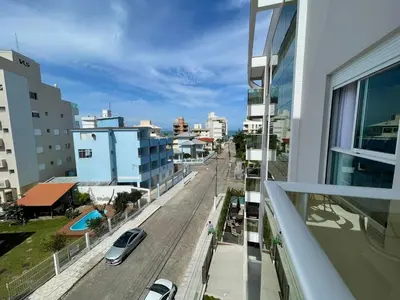 A vizinhança circundante ou próxima do apartamento