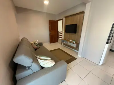 Uma televisão e/ou sistema de entretenimento em Cód 41 - Cobertura a 80 metros do mar