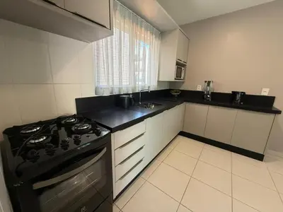 A cozinha ou kitchenette de Cód 41 - Cobertura a 80 metros do mar