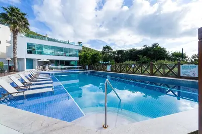 A piscina em ou perto de Varandas do Atlântico 101A – Frente Mar em Bombas