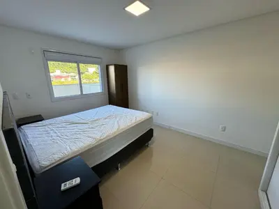 A planta de Cód 105 · Apartamento térreo bem equipado