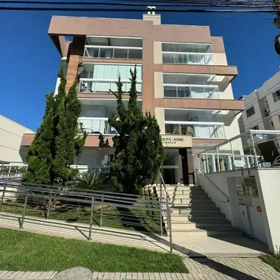 Cód 105 · Apartamento térreo bem equipado