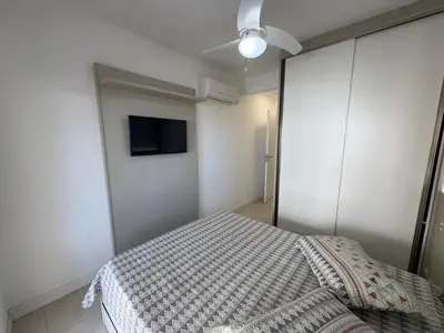 Uma cama ou camas num quarto em Cód 58 - Apartamento de 2 suítes com piscina.