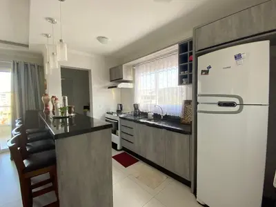 A cozinha ou kitchenette de 451 - Lindo Apartamento de 3 dormitórios na praia de Bombas