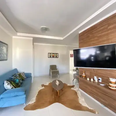 451 - Lindo Apartamento de 3 dormitórios na praia de Bombas