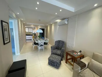 Uma área de estar em cód 56 - Apartamento á 300M do mar