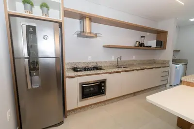 A cozinha ou kitchenette de 139C - lindo apartamento a 50m da praia de Canto Grande