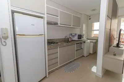 A cozinha ou kitchenette de 449 - Lindo Apartamento de 3 dormitórios á 100m da praia de Bombas