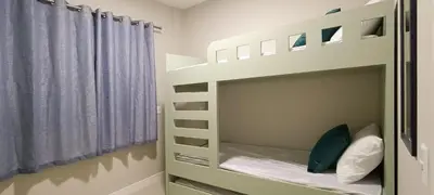 Uma cama ou camas num quarto em AR-302 Dpto 3 dormitorios a 150m de la playa