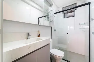 Uma casa de banho em Duplex Alto Padrao 80 metros Mar Canto Grande SC