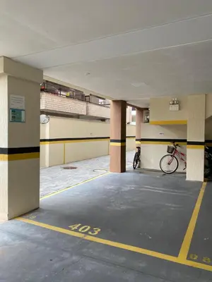 A planta de Apartamento a 150m da praia de Bombas