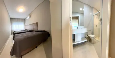 Uma casa de banho em ANSNEGOCIOS APTO 3 SUÍTES PRAIA MARISCAL 201 Bayside