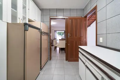 A planta de Aluguel Casa 3 Quartos para 8 Pessoas Bombas/SC