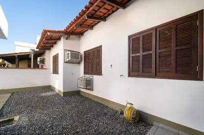 O edifício onde a casa de férias está situado