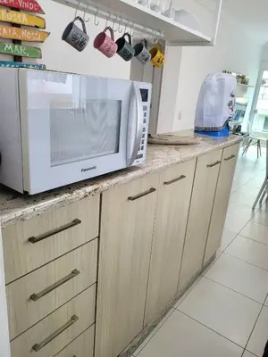 A cozinha ou kitchenette de 201- Apartamento Bombas com vista lateral do mar