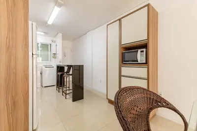 A cozinha ou kitchenette de Apartamento com Excelente Localização na Praia de Bombinhas