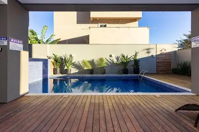 A planta de Caraíbas 202 – Lindíssimo Apartamento em Canto Grande, a 120 Metros do Mar - Piscina térreo.