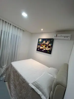 Uma cama ou camas num quarto em RECANTO RESIDENCIAL MARISCAL APT03