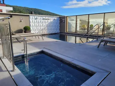 A piscina em ou perto de Departamento en Bombhinas