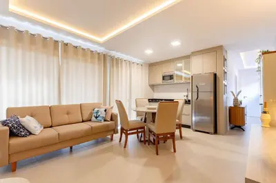 A cozinha ou kitchenette de Agradável Apartamento a Poucos Minutos da Praia