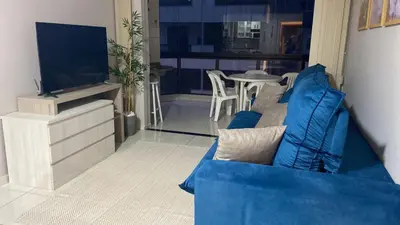 Uma televisão e/ou sistema de entretenimento em Vista mar e próximo ao pier - Apto a 60m do mar