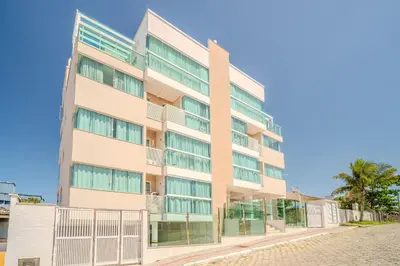 O edifício onde o apartamento está situado