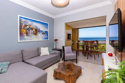 A planta de Ilha do Mel 102 – Lindo apartamento com Vista Panorâmica para o Mar em Quatro Ilhas, com Roupa de Cama e Toalhas Inclusas.
