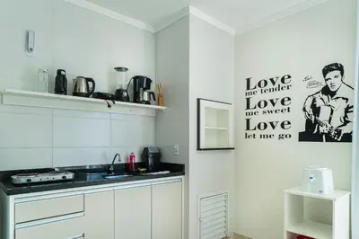 A cozinha ou kitchenette de Residencial Florida II 150 mts do Mar