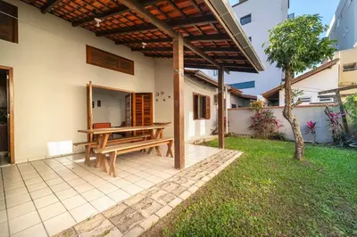 O edifício onde a casa de férias está situado