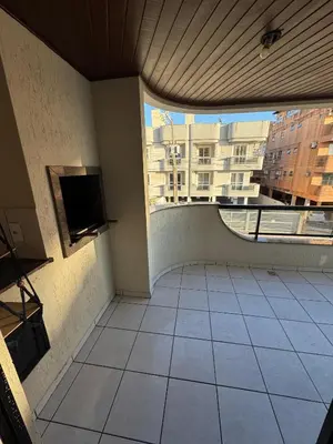 A planta de Apartamento Bombas, 50m da praia