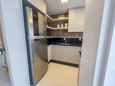 A cozinha ou kitchenette de Varandas do Atlântico 403B – Frente Mar em Bombas