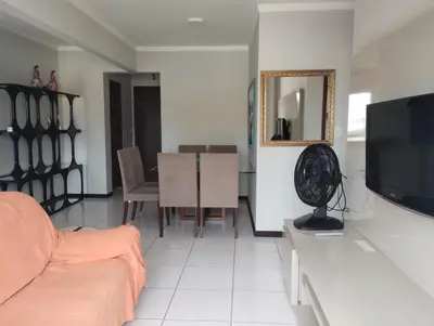 Uma televisão e/ou sistema de entretenimento em VIZINHO do ATLÂNTICO II 303
