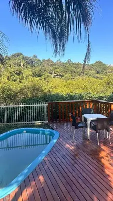 Uma vista geral da montanha ou uma vista da montanha a partir do apartamento