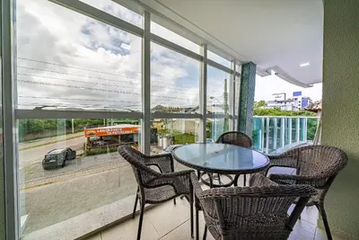 Uma varanda ou terraço em Edifício Costa Mexicana a 50 metros do Mar de Canto Grande