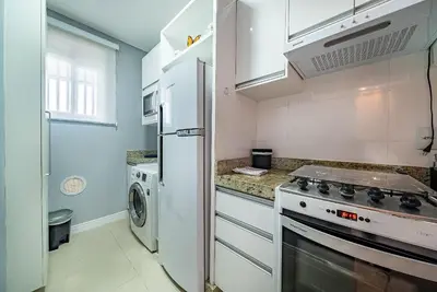 A cozinha ou kitchenette de Edifício Costa Mexicana a 50 metros do Mar de Canto Grande