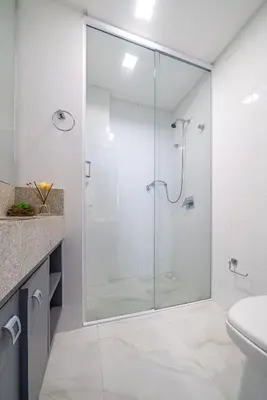 Uma casa de banho em Edifício Infinity Mariscal