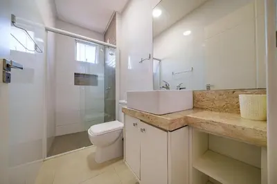 Uma casa de banho em Edifício Mario Guilherme em Bombinhas