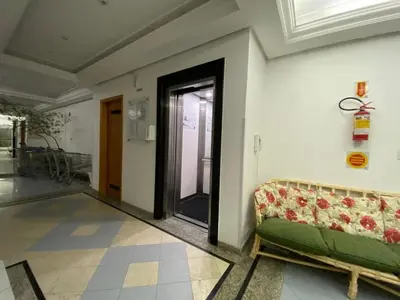 A planta de B127- Apto Vista Mar p/ 9 pessoas em Bombinhas SC