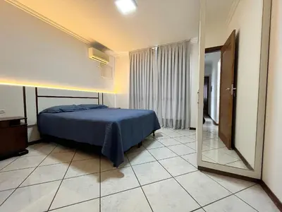 Uma cama ou camas num quarto em B029 - Cobertura com 3 quartos e vista para o mar