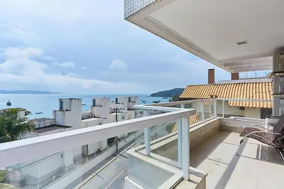 A planta de 1116 - APTO COM VISTA PARA O MAR . PRAIA DE LAGOINHA