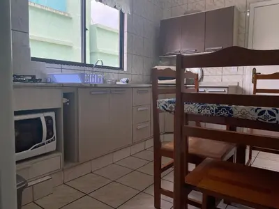A cozinha ou kitchenette de B479 - Apto 2 quartos c/vista mar na Av de Bombas