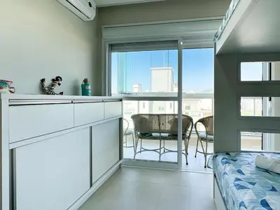 Uma área de estar em Cobertura com Jacuzzi em Palmas - GCR001